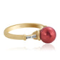 Anillo de Plata Bañada en Oro con Perla roja de río y Topacio Blanco