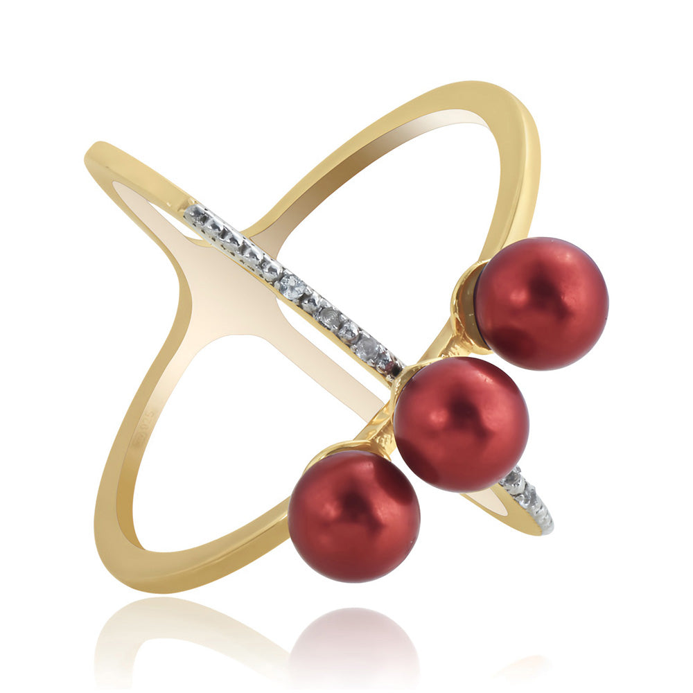 Anillo de Plata Bañada en Oro con Perla roja de río y Topacio Blanco
