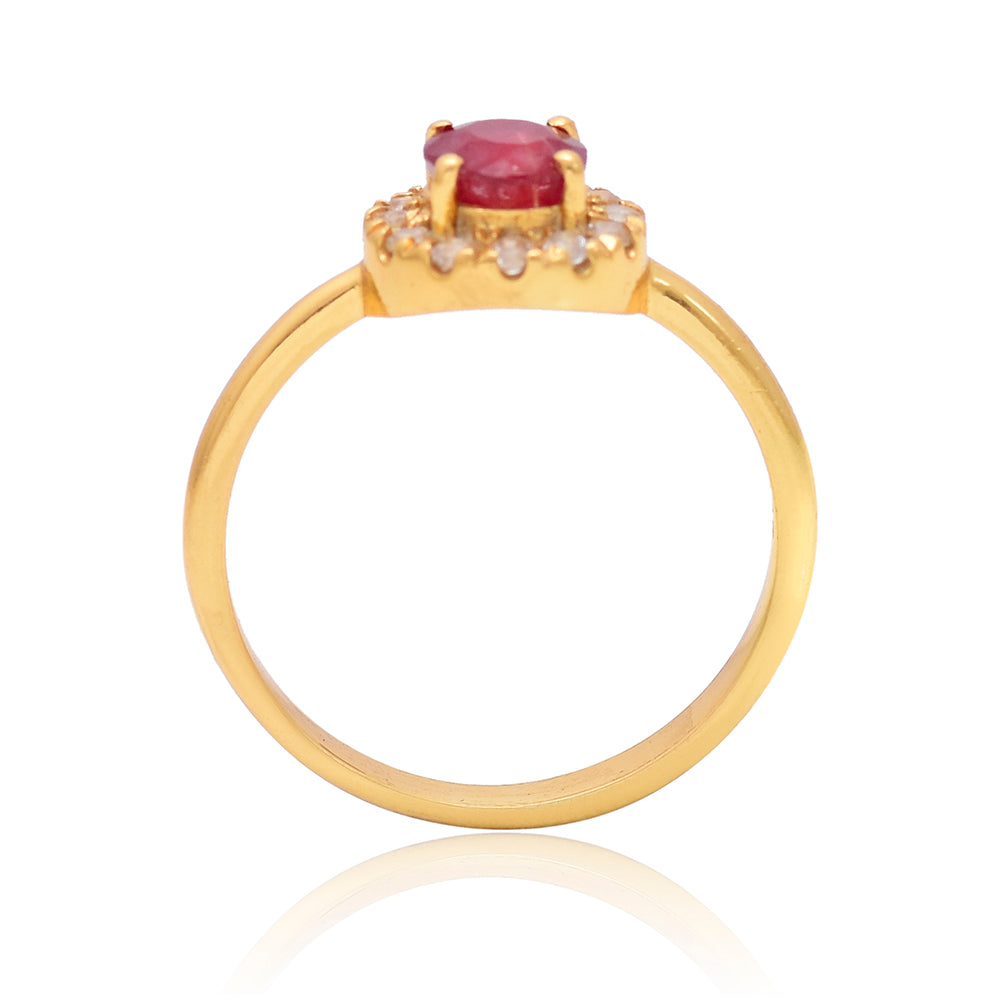 Anillo de Plata Bañada en Oro con Rubí de Madagascar y Topacio Blanco