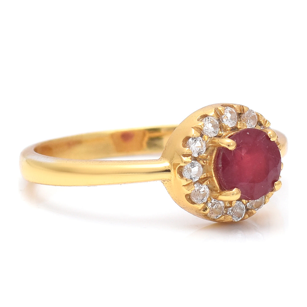 Anillo de Plata Bañada en Oro con Rubí de Madagascar y Topacio Blanco 3 