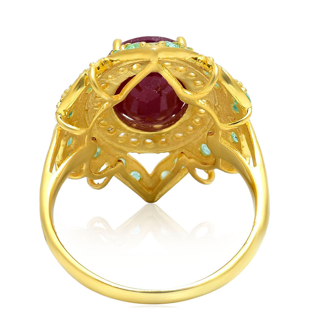Anillo de Plata Bañada en Oro con Rubí de Madagascar y Esmeralda de Brasil