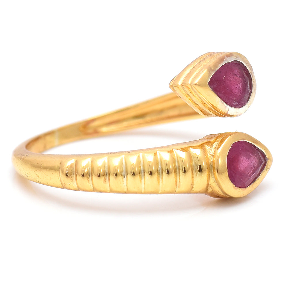 Anillo de Plata Bañada en Oro con Rubí de Madagascar 3 