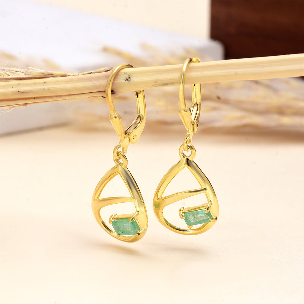 Pendientes de Plata Bañada en Oro con Esmeralda de Brasil