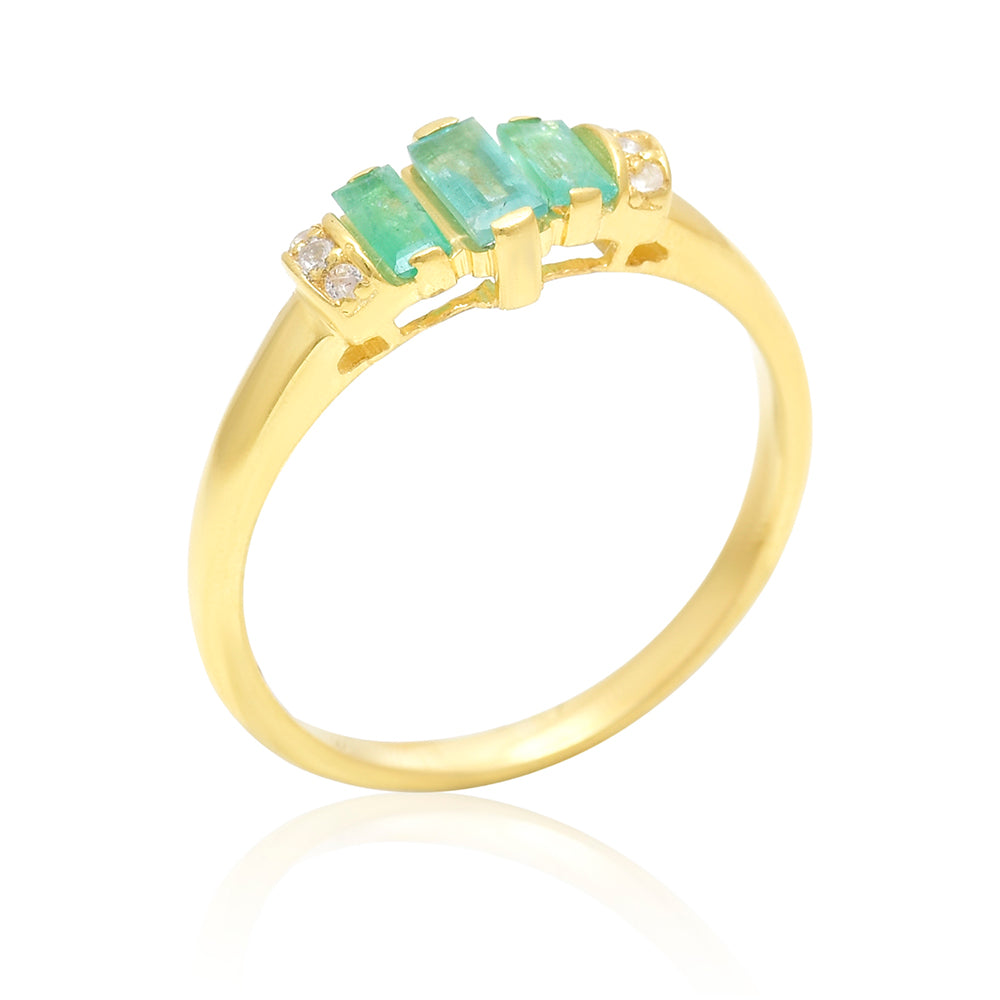 Anillo de Plata Bañada en Oro con Esmeralda de Brasil y Topacio Blanco 8 