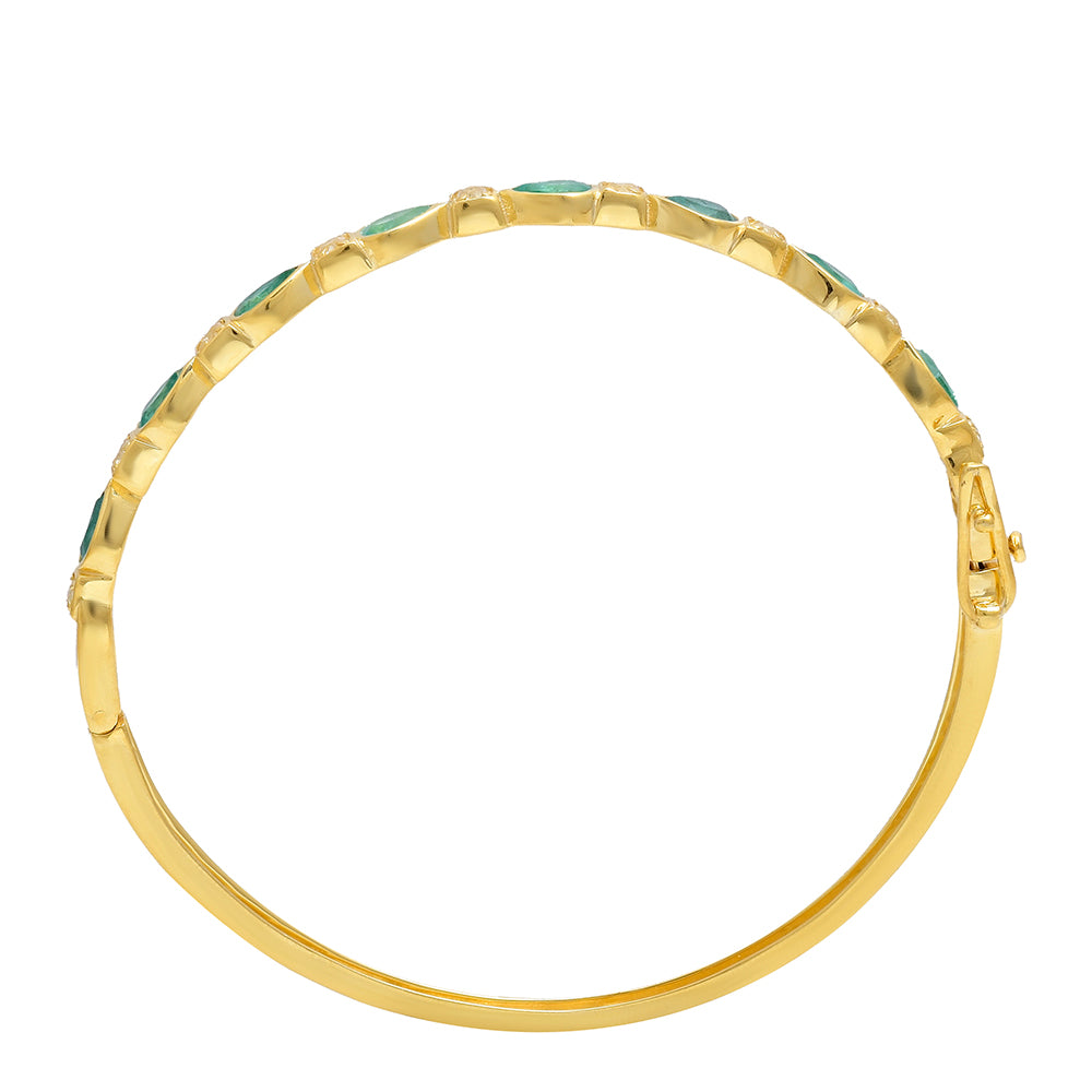 Brazalete de Plata Bañada en Oro con Esmeralda de Brasil y Topacio Blanco