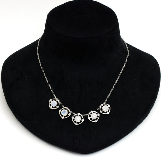 Collar de Plata con Piedra Lunar Arco Iris y Topacio Blanco