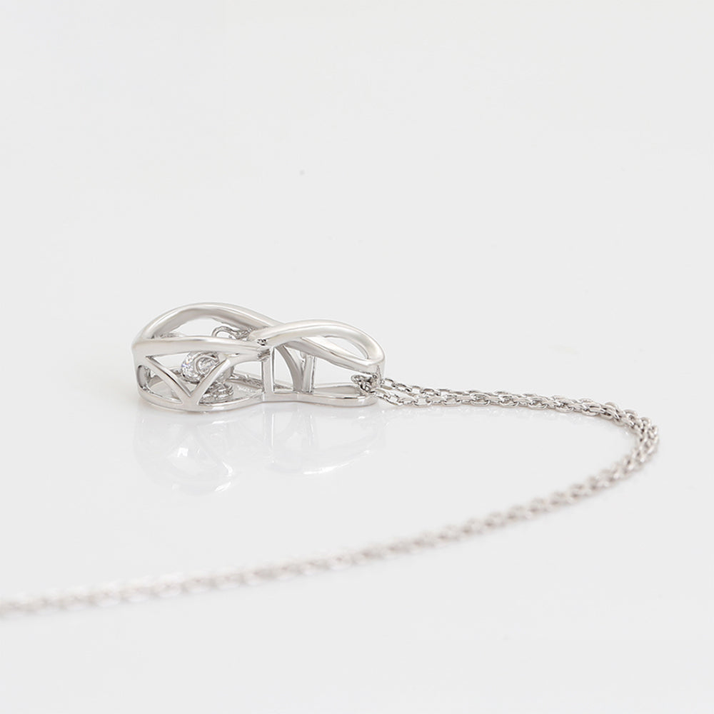 Collar de Aleación Bañado en Oro con Cristal Emporia® Blanco ( Collar +Colgante )