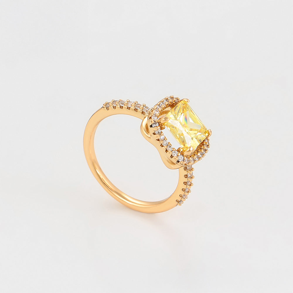 Anillo de Aleación Bañado en Oro con Cristal Emporia® Amarillo y Cristal Emporia® Blanco 7 