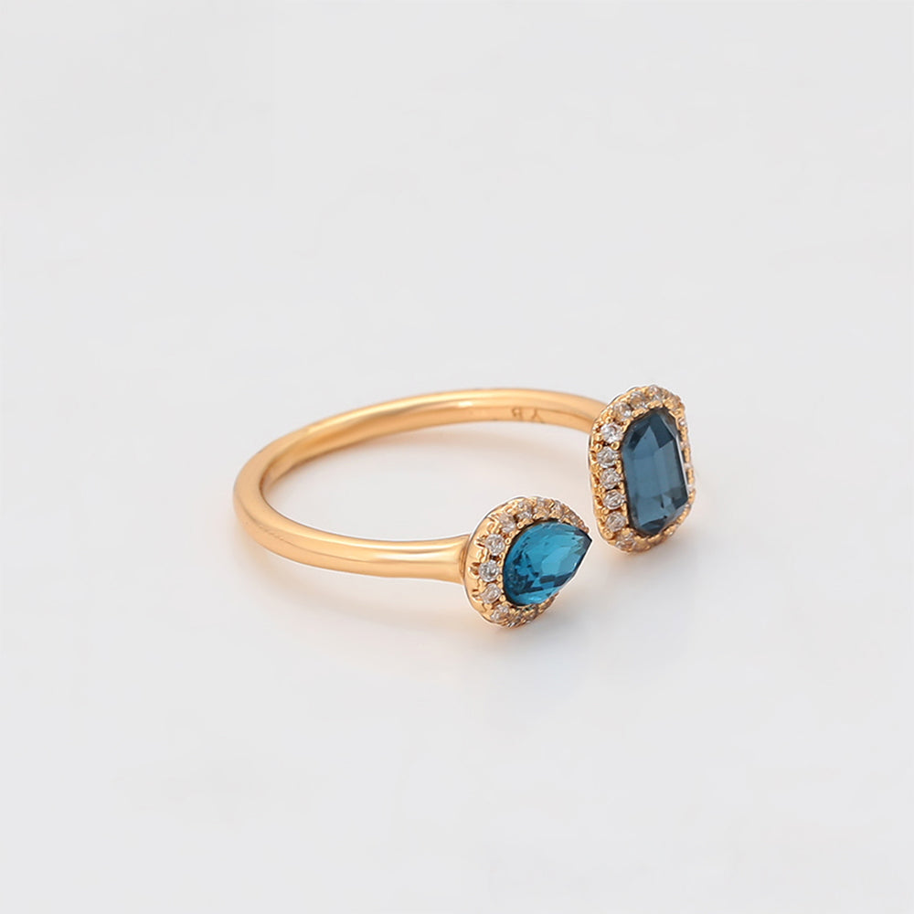 Anillo de Aleación Bañado en Oro con Cristal Emporia® Azul y Cristal Emporia® Blanco 7 