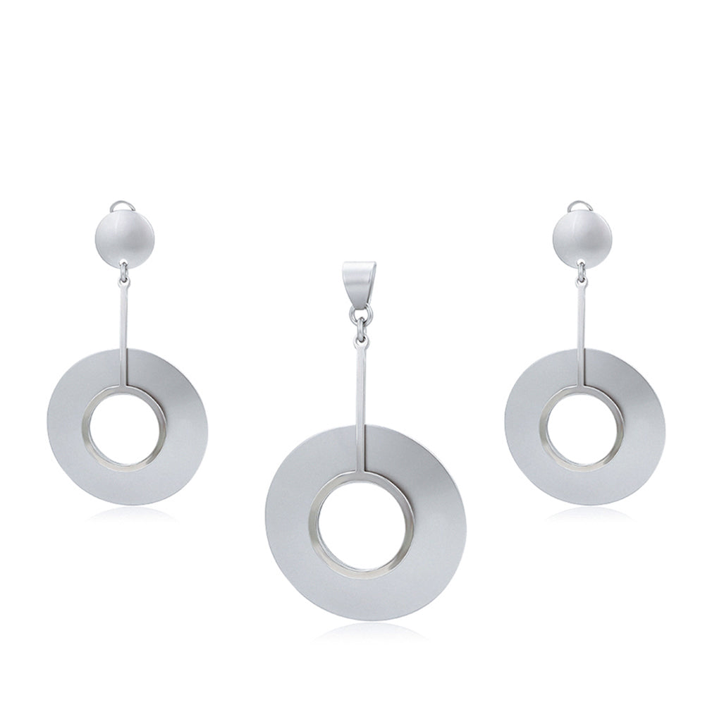 Conjunto de Aleación Bañado en Oro ( Pendientes +Colgante )