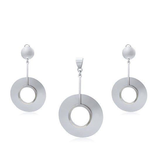 Conjunto de Aleación Bañado en Oro ( Pendientes +Colgante )