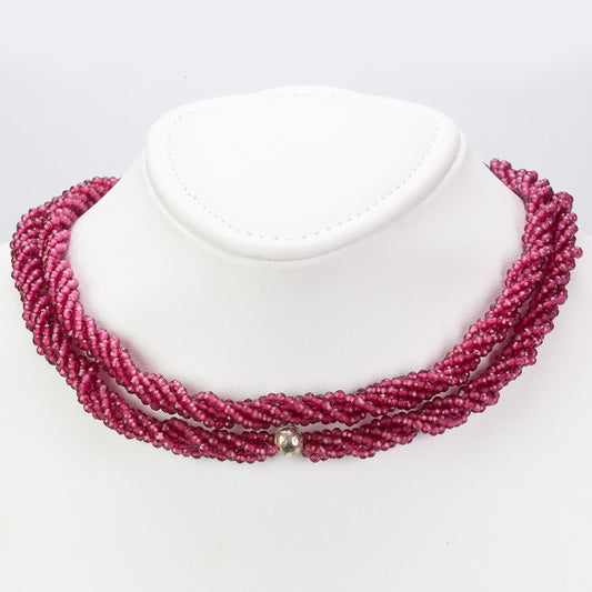 Collar de Plata con Cuarzo Rojo de Modoc