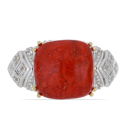 Anillo de Plata Bañada en Oro con Coral de Esponja Roja y Topacio Blanco