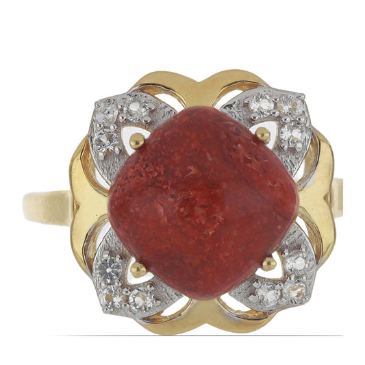 Anillo de Plata Bañada en Oro con Coral de Esponja Roja y Topacio Blanco