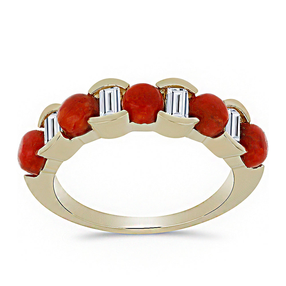 Anillo de Plata Bañada en Oro con Coral Rojo y Topacio Blanco