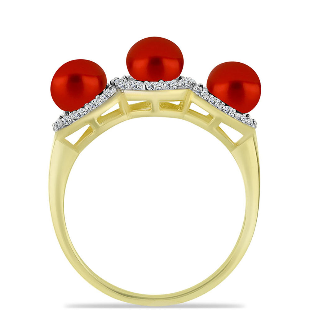 Anillo de Plata Bañada en Oro con Perla roja de río y Topacio Blanco