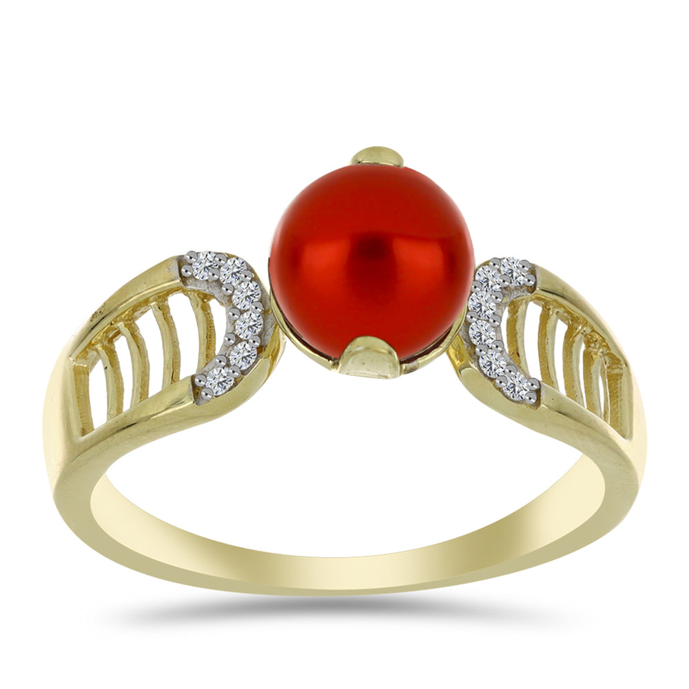 Anillo de Plata Bañada en Oro con Perla roja de río y Topacio Blanco