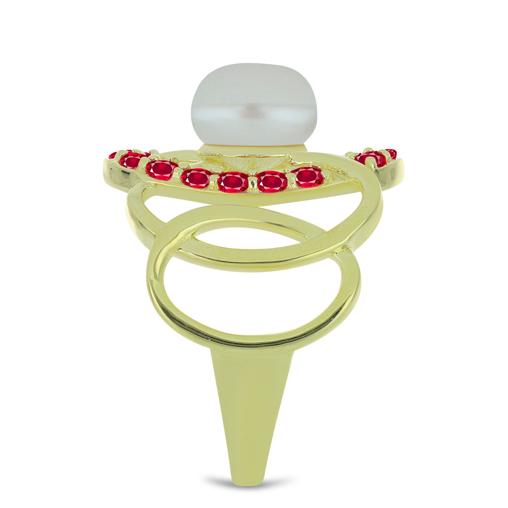 Anillo de Plata Bañada en Oro con Perla de Agua Dulce y Rubí de Madagascar