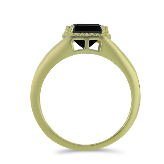 Anillo de Plata Bañada en Oro con Espinela Negra