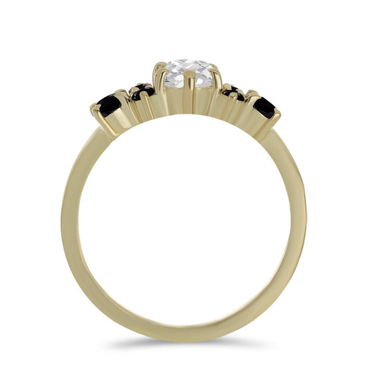 Anillo de Plata Bañada en Oro con Espinela Negra y Topacio Blanco