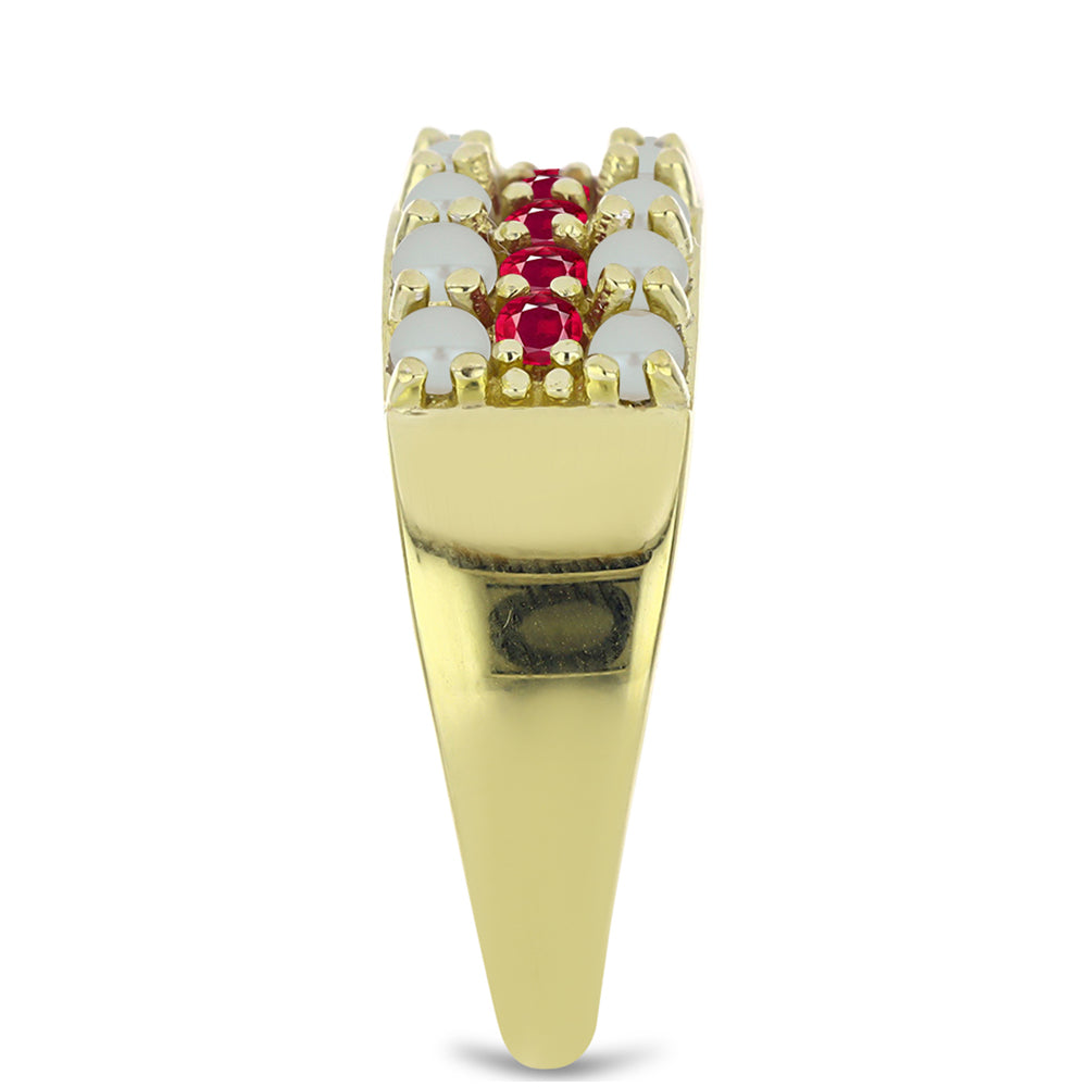 Anillo de Plata Bañada en Oro con Perla de Agua Dulce y Rubí de Madagascar