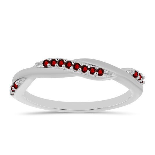 Anillo de Plata con Granate Barton