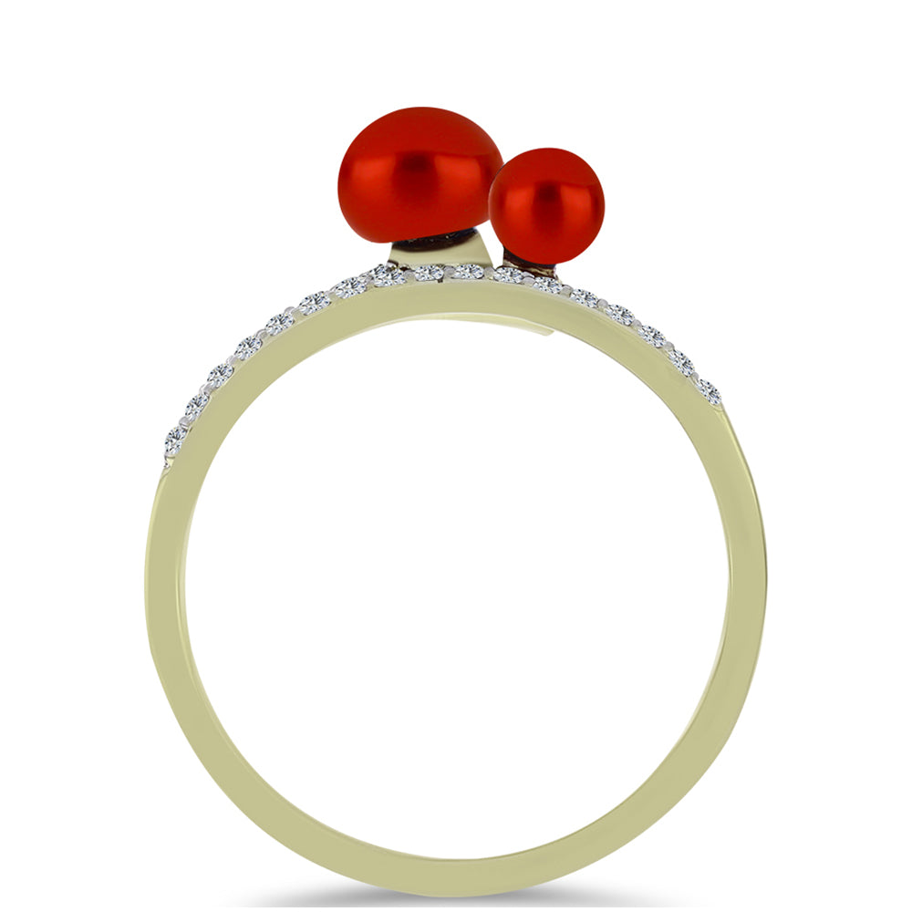 Anillo de Plata Bañada en Oro con Perla roja de río y Topacio Blanco 2 
