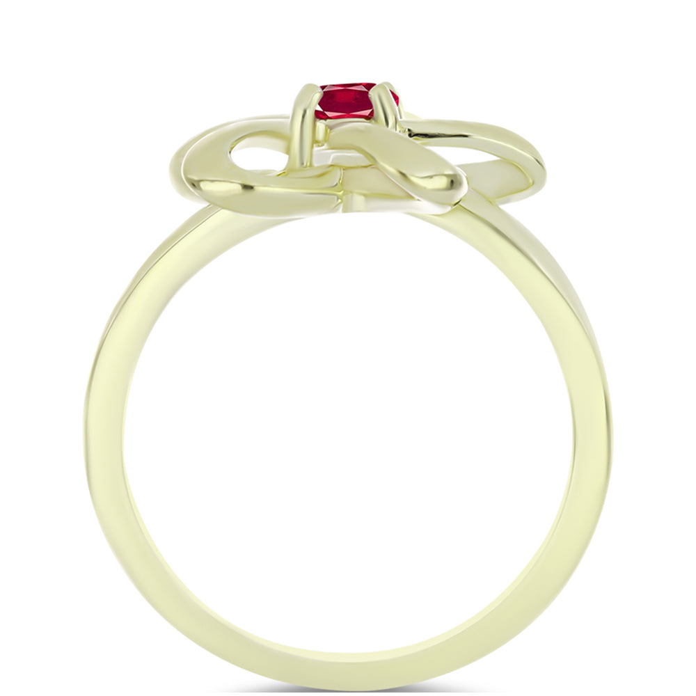 Anillo de Plata Bañada en Oro con Rubí de Madagascar