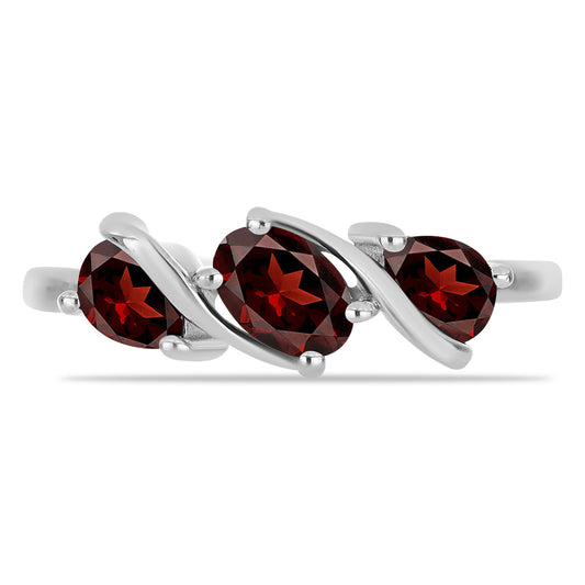 Anillo de Plata con Granate Barton