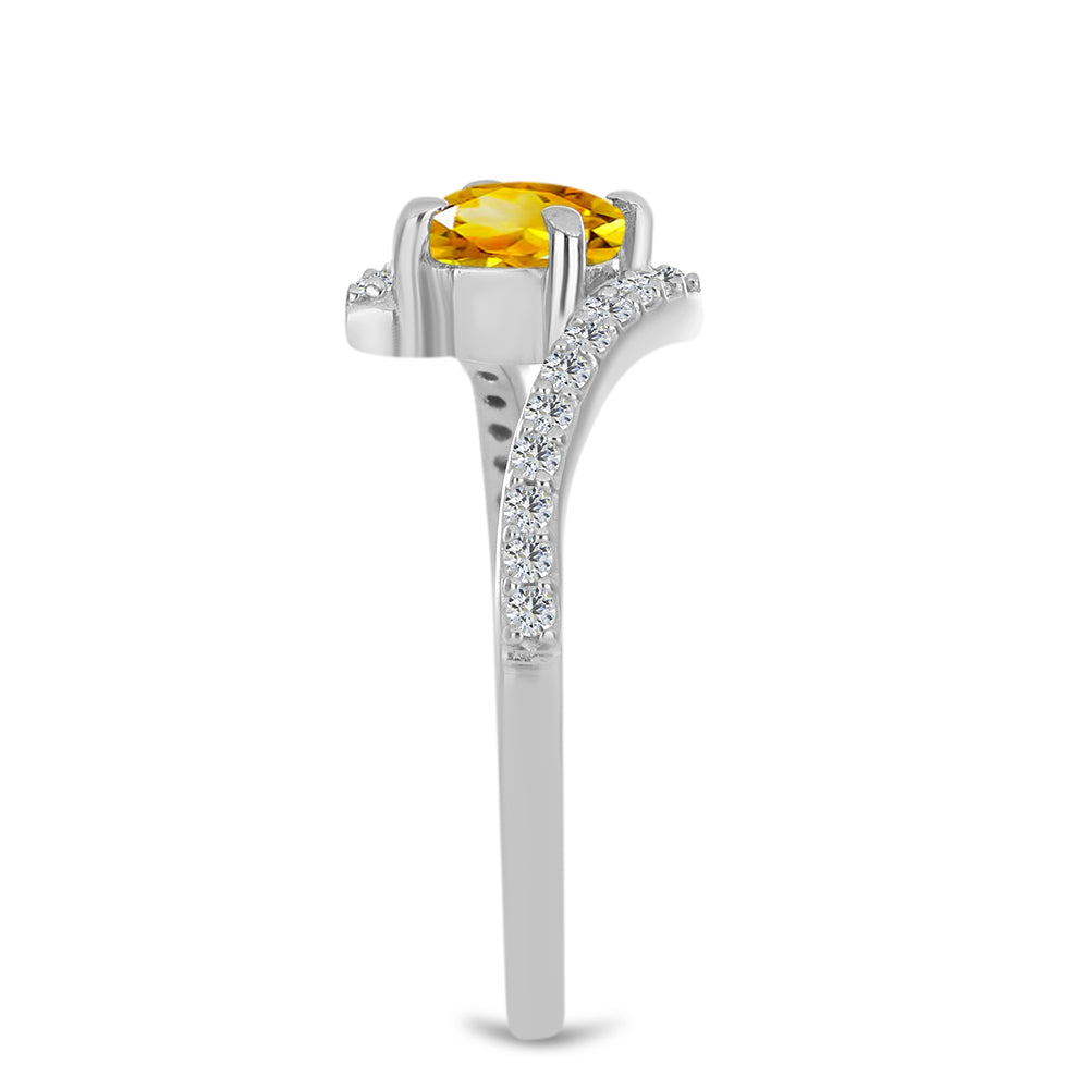 Anillo de Plata con Citrino de los Montes Urales y Topacio Blanco