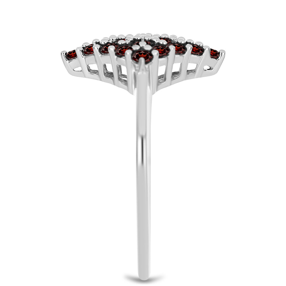 Anillo de Plata con Granate Barton