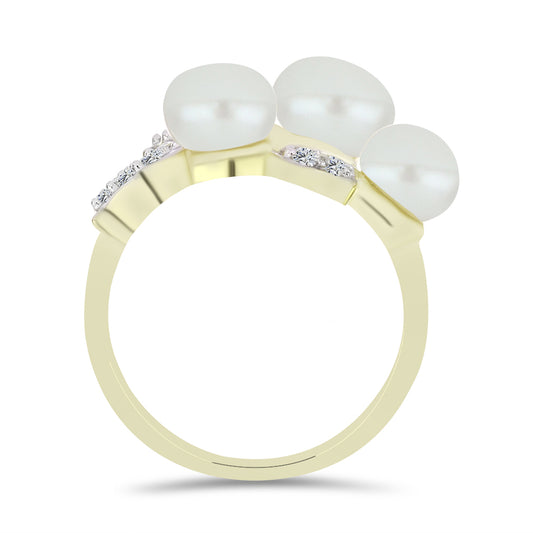 Anillo de Plata Bañada en Oro con Perla blanca de agua dulce y Topacio Blanco