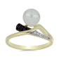 Anillo de Plata Bañada en Oro con Perla blanca de agua dulce y Espinela Negra