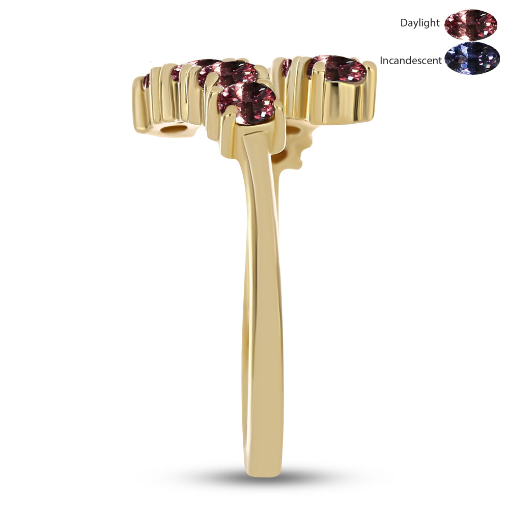 Anillo de Plata Bañada en Oro con Granate Multicolor de Tsivory