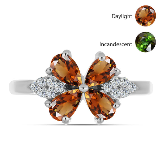 Anillo de Plata con Zultanita de Anatolia certificado y cultivado en laboratorio y Topacio Blanco