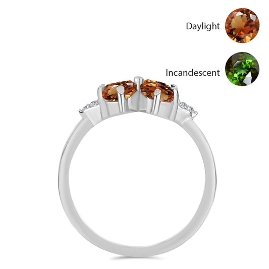 Anillo de Plata con Zultanita de Anatolia certificado y cultivado en laboratorio y Topacio Blanco