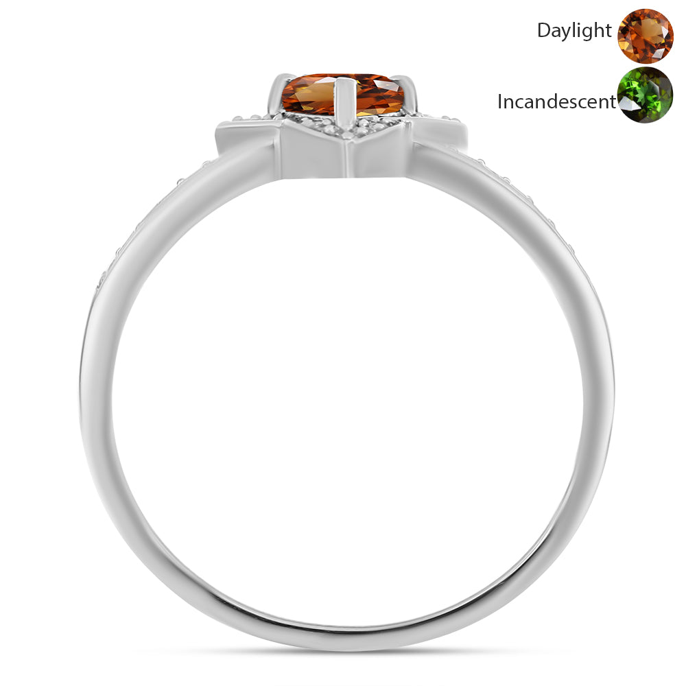 Anillo de Plata con Zultanita de Anatolia certificado y cultivado en laboratorio y Topacio Blanco