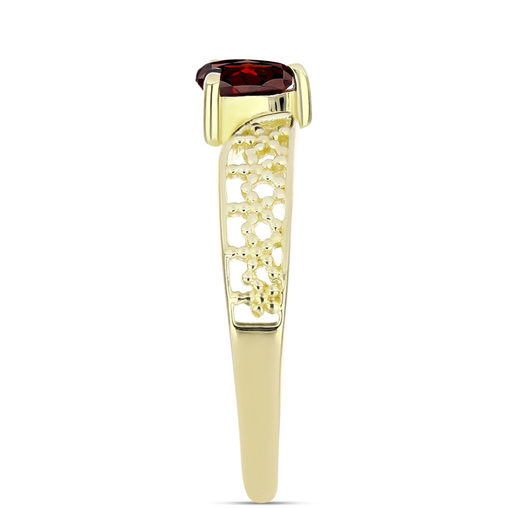 Anillo de Plata Bañada en Oro con Granate Barton