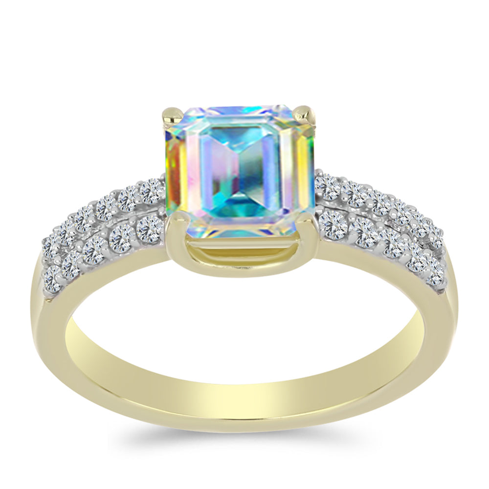 Anillo de Plata Bañada en Oro con Moisanita hielo y Topacio Blanco