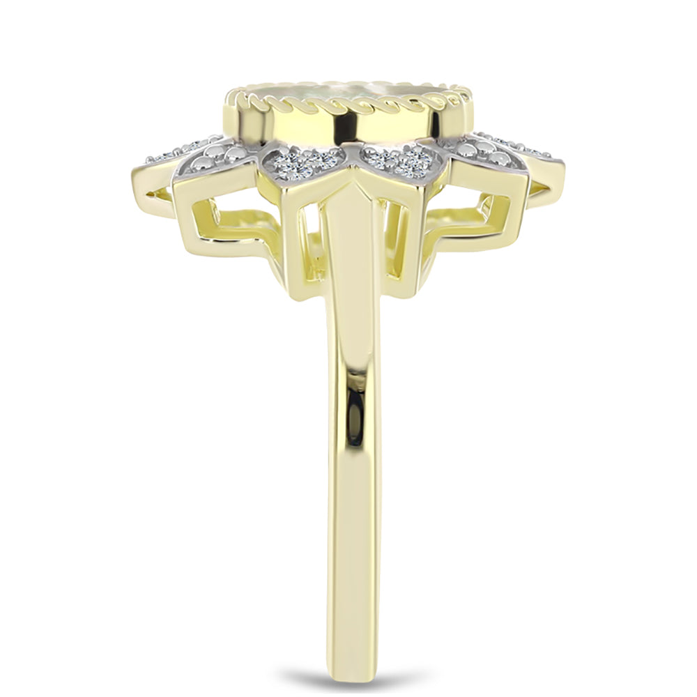 Anillo de Plata Bañada en Oro con Madreperla y Topacio Blanco