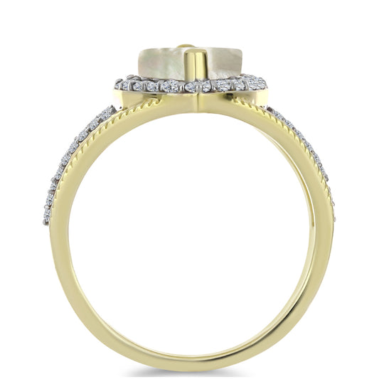 Anillo de Plata Bañada en Oro con Madreperla y Topacio Blanco