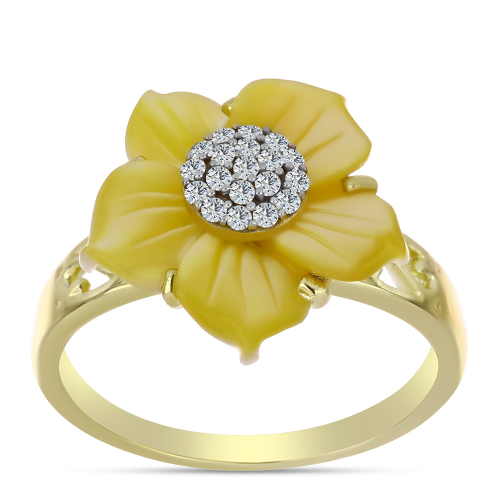 Anillo de Plata Bañada en Oro con Madreperla y Topacio Blanco