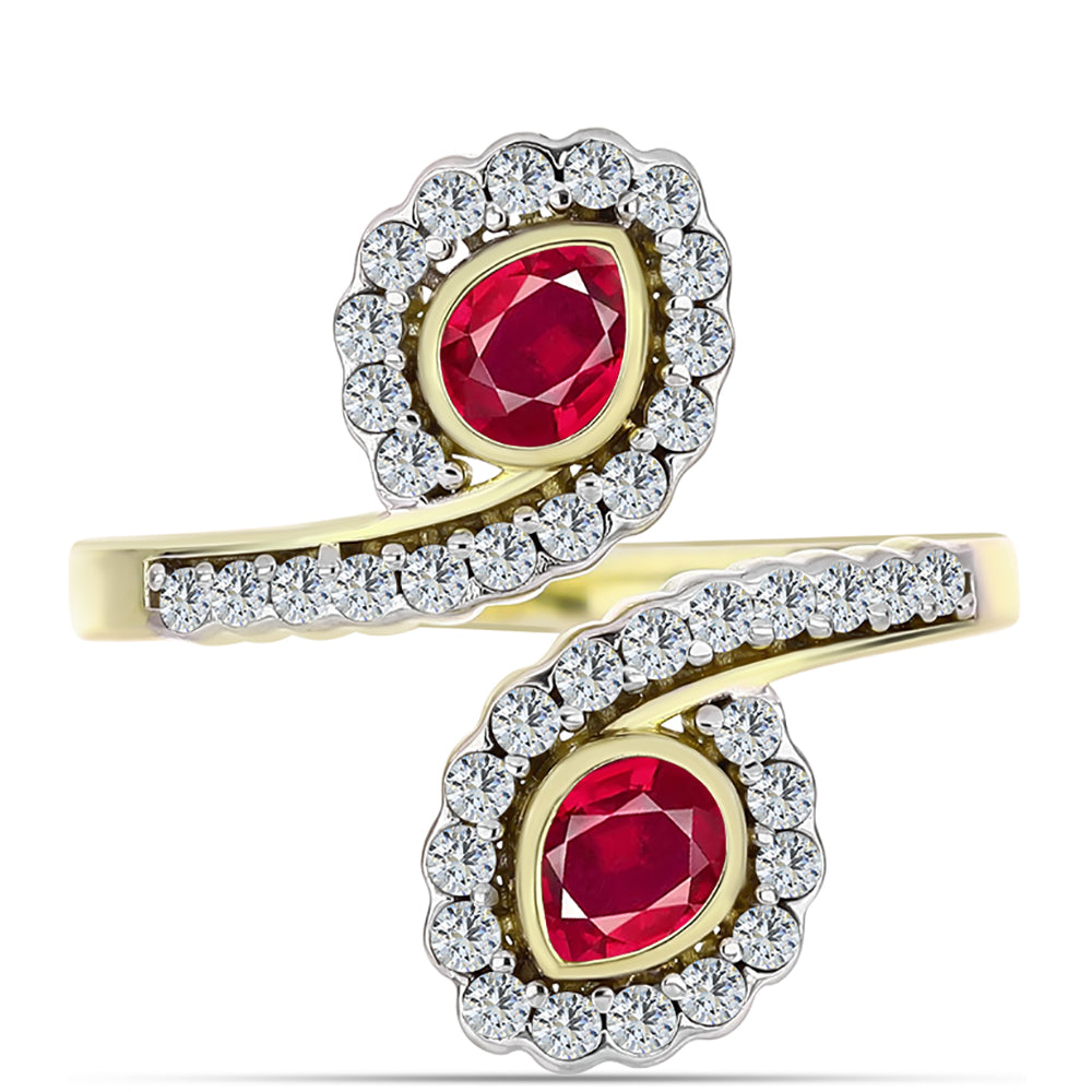 Anillo de Plata Bañada en Oro con Rubí de Madagascar y Topacio Blanco