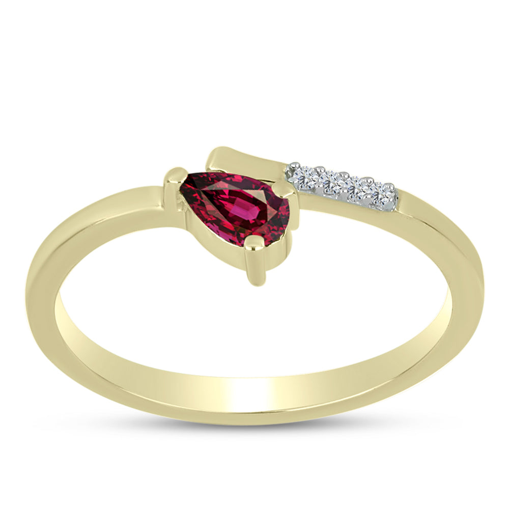 Anillo de Plata Bañada en Oro con Granate Rodolita y Topacio Blanco