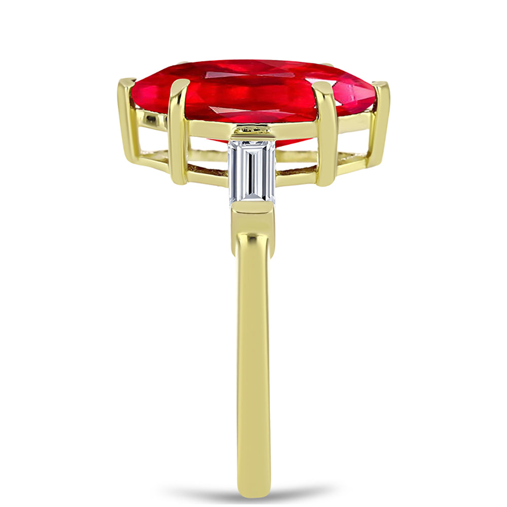 Anillo de Plata Bañada en Oro con Ágata Roja y Topacio Blanco