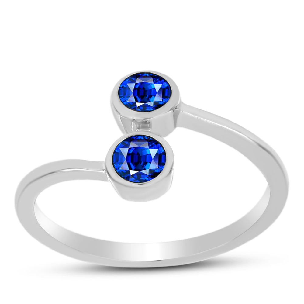 Anillo de Plata con Zafiro Azul Australiano
