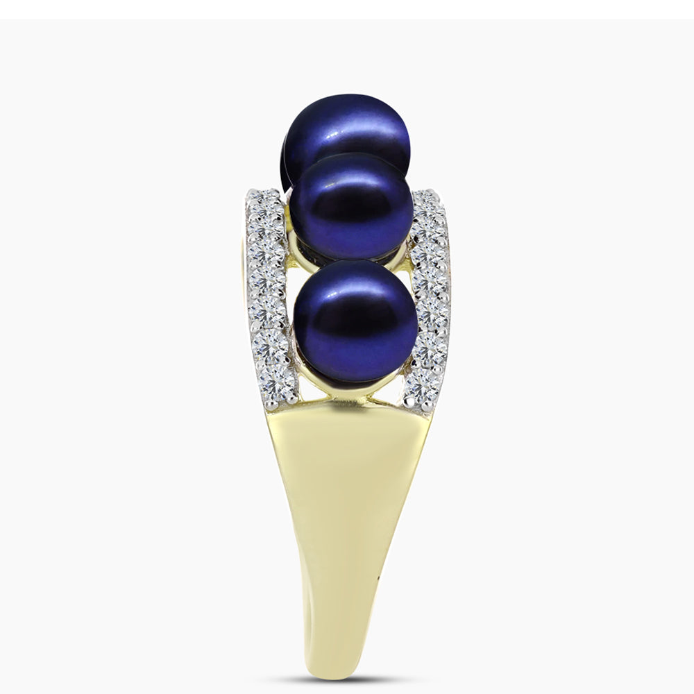 Anillo de Plata Bañada en Oro con Perla Negra de Agua dulce y Topacio Blanco