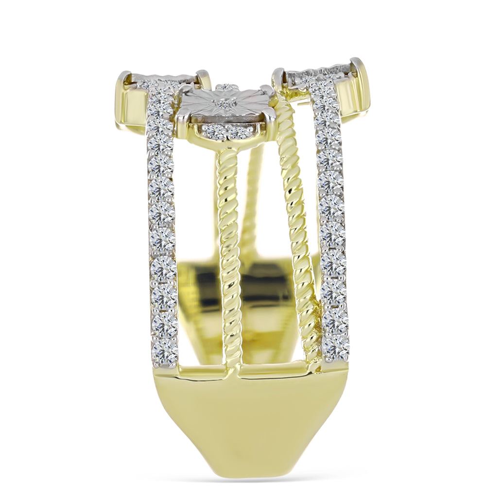 Anillo de Plata Bañada en Oro con Diamante blanco y Topacio Blanco