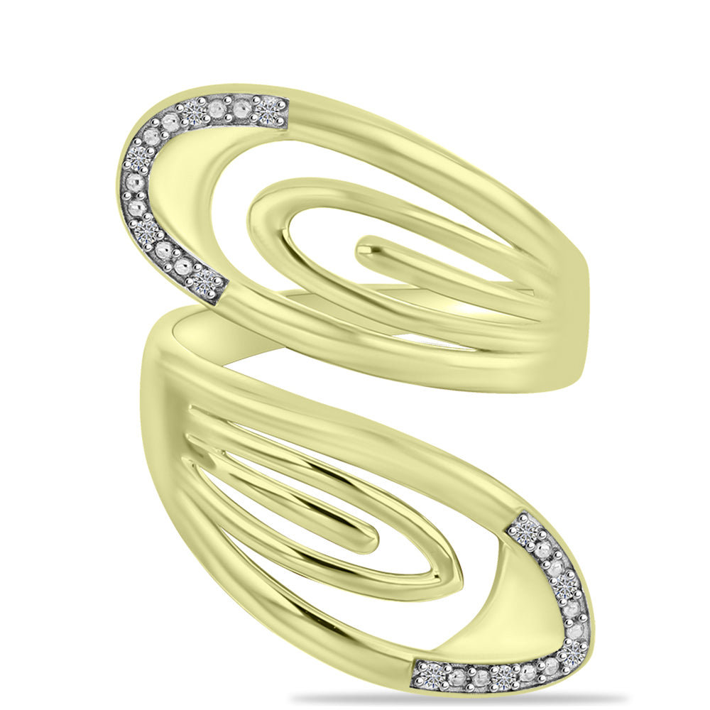 Anillo de Plata Bañada en Oro con Diamante blanco