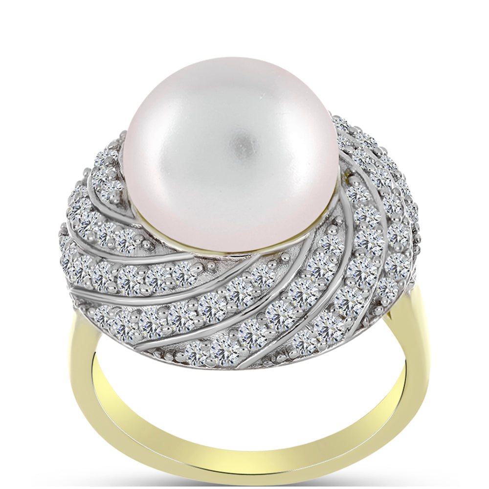 Anillo de Plata Bañada en Oro con Perla de Agua Dulce y Topacio Blanco